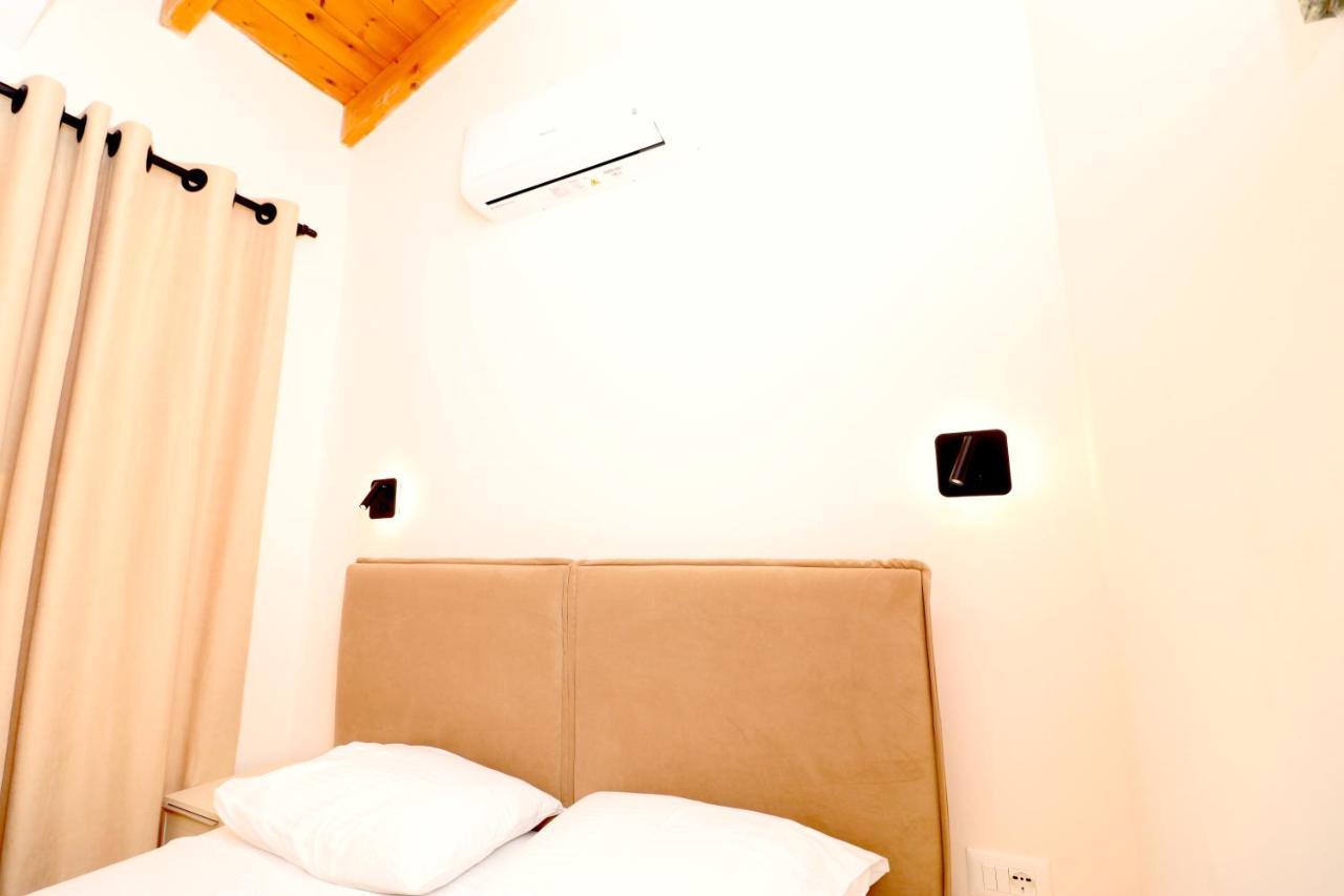 Fegi Rooms Himarë Exterior foto