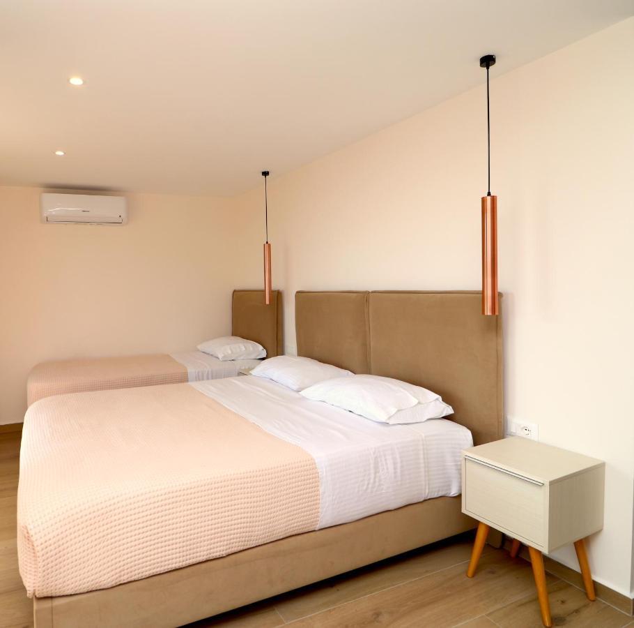 Fegi Rooms Himarë Exterior foto